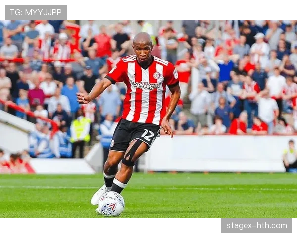 布伦特福德主帅推动战术创新 新赛季目标引发外界关注 布伦特福德主帅推动战术创新 新赛季目标引发外界关注