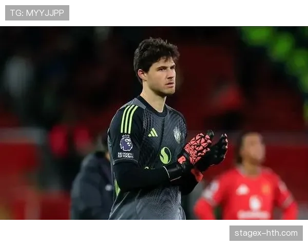 库尔图瓦与诺伊尔:传奇门将技术与心态差异凸显竞技新格局 库尔图瓦与诺伊尔:传奇门将技术与心态差异凸显竞技新格局