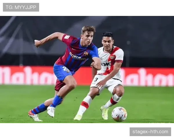 巴萨中场技术仍具优势，但比赛主导权已明显减弱