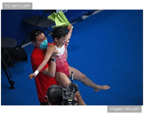 全红婵回家连吃三顿湛江牛杂，教练急得在门口转圈